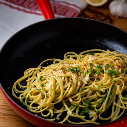 Spagetti aglio e olio – Pasta med hvitløk og olje